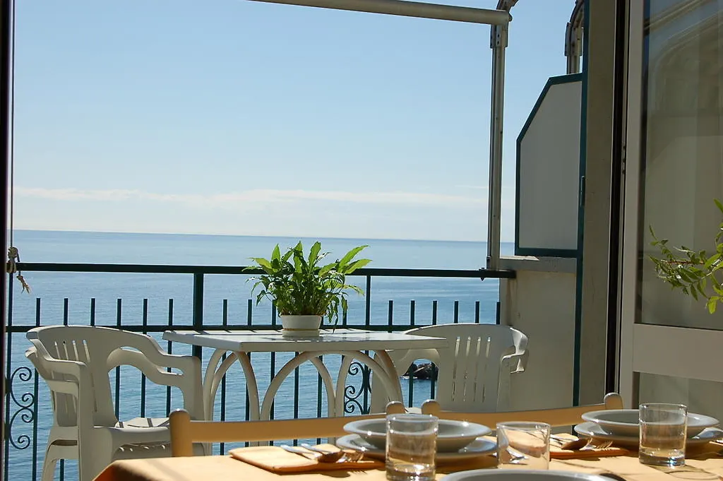 Aparthotel Residence Augustus Laigueglia