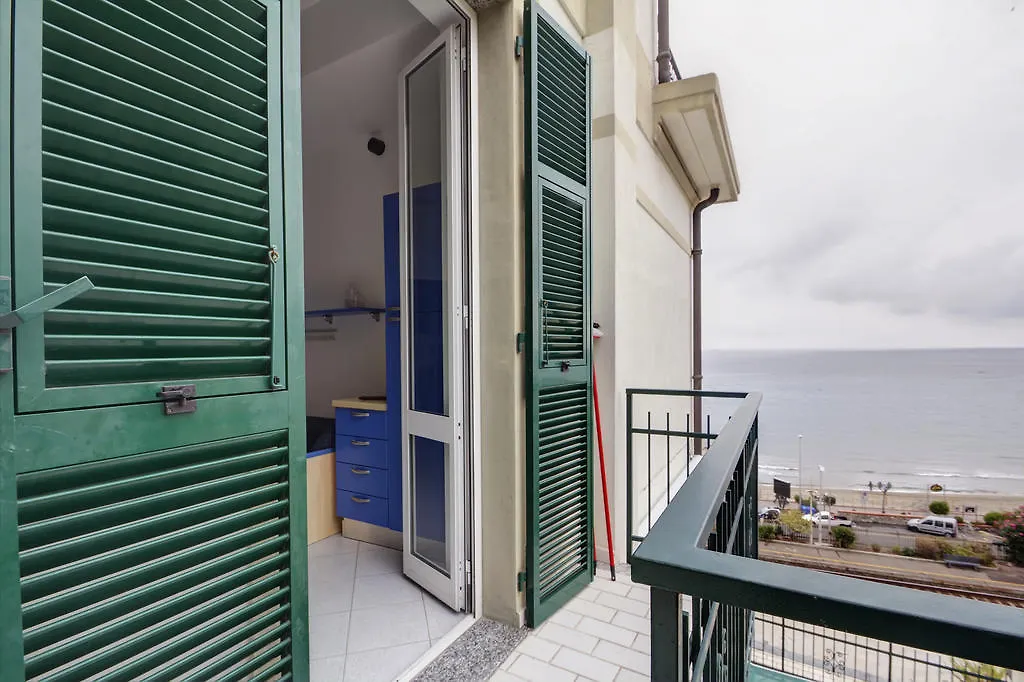 Aparthotel Residence Augustus Laigueglia