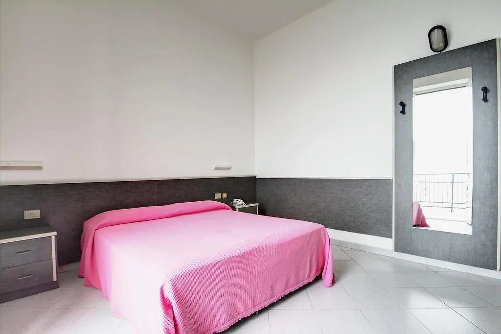 ** Aparthotel Residence Augustus Laigueglia Italy